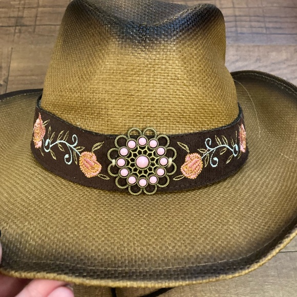 Zhuojing Accessories - Floral Embroidered Cowgirl Hat Pink Floral Festival Rodeo Boho EUC OSFM